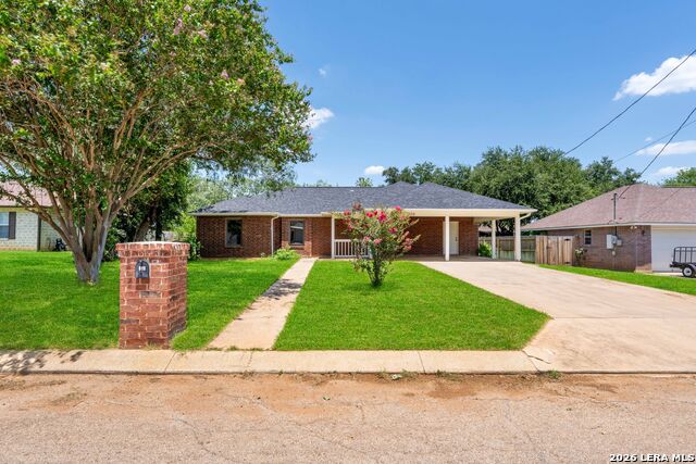 109 Windcrest