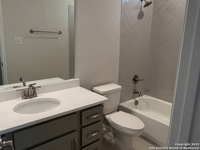 8234 Sunrise Glen Property Photo 9