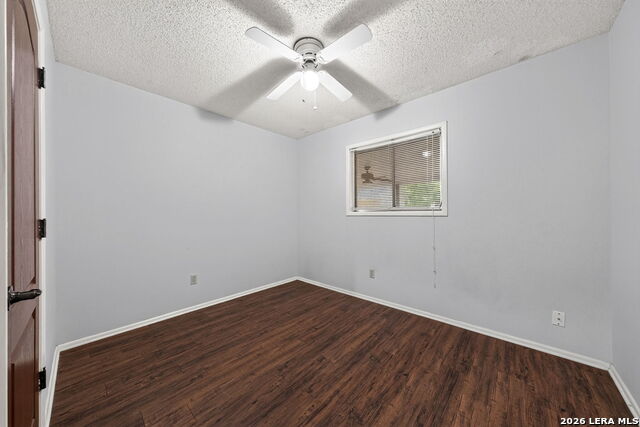 138 Bobolink Dr Property Photo 25