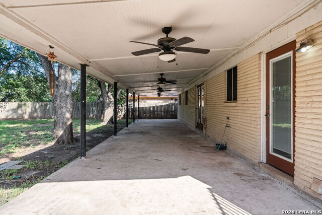 138 Bobolink Dr Property Photo 29