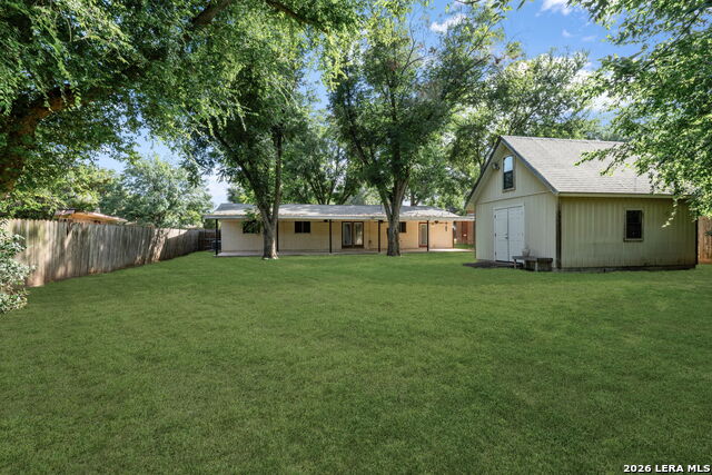 138 Bobolink Dr Property Photo 32