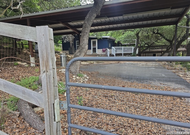 225 Rockin D Ln Property Photo 1