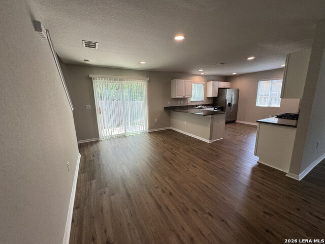 10106 Relic Oaks Property Photo 15