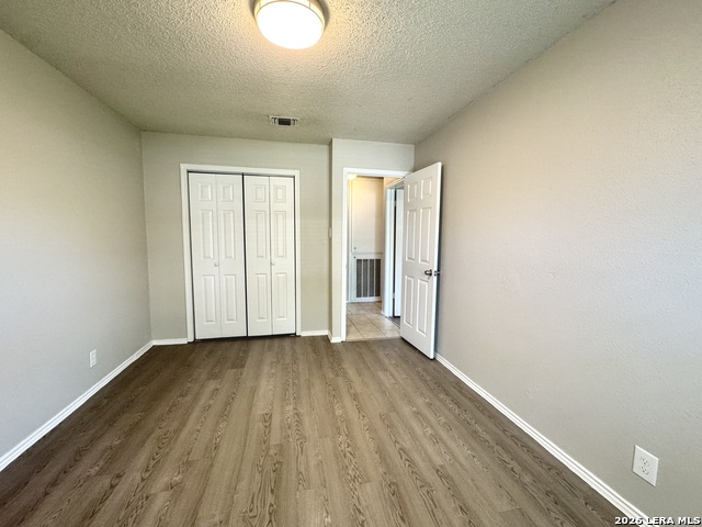 10038 Aztec Vlg Property Photo 14