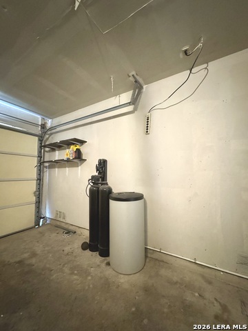 10038 Aztec Vlg Property Photo 21