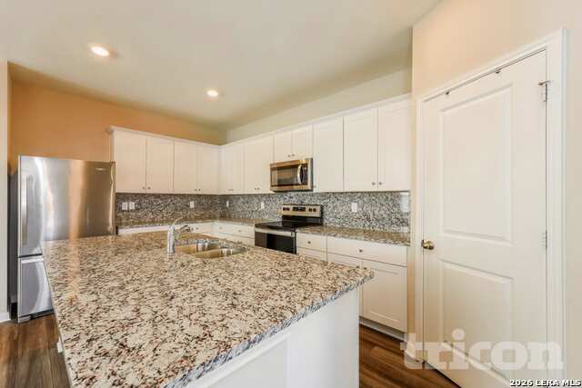 7419 Guadalupe Peak Property Photo 6