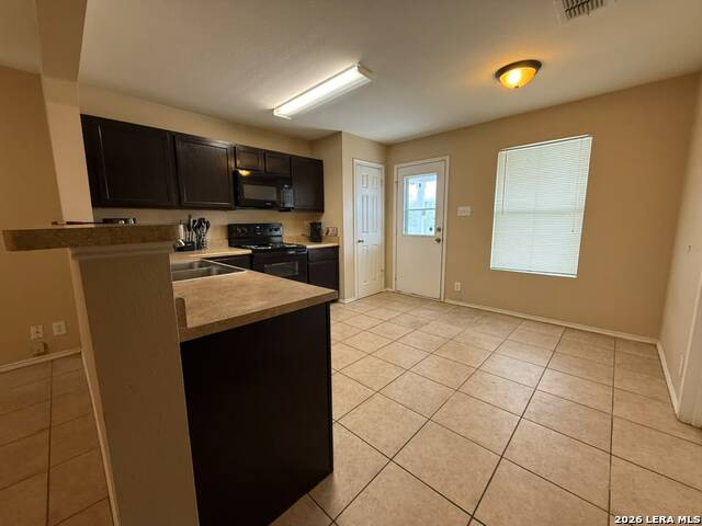 6011 Valparaiso Way Property Photo 4