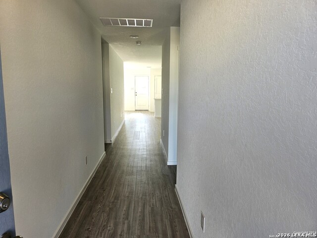 1310 Twisted Crk Property Photo 2
