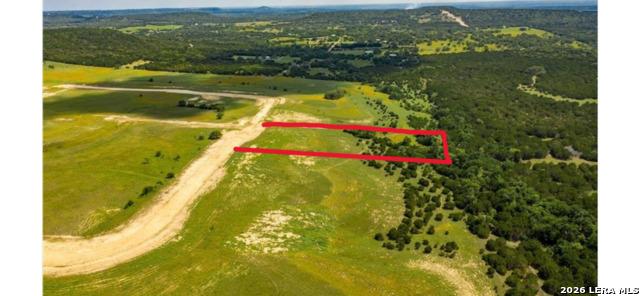 1165 Holden Loop Property Photo 8