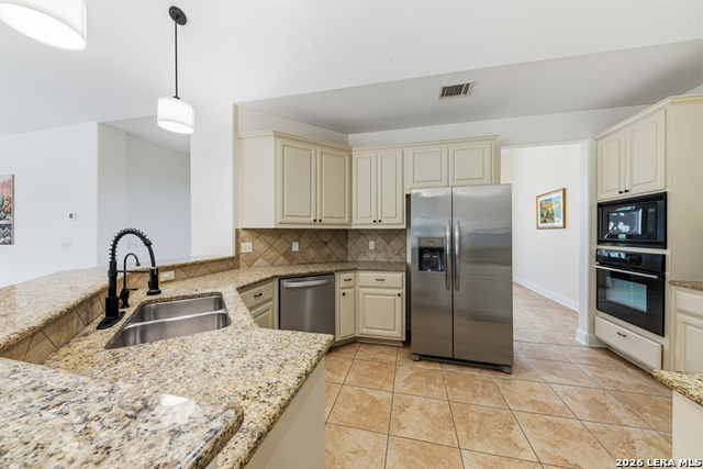 200 Texas Country Dr Property Photo 13