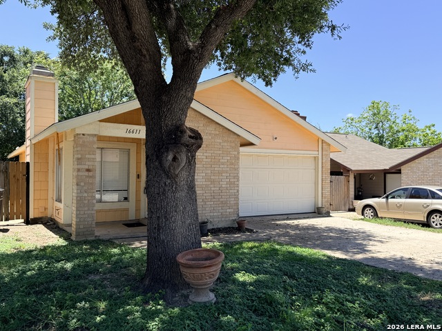 16611 Wolf Ridge St Property Photo 3