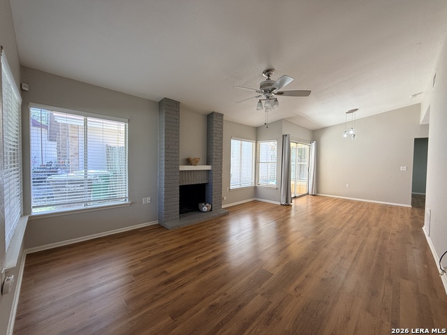 16611 Wolf Ridge St Property Photo 4