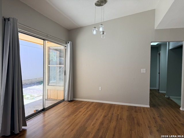 16611 Wolf Ridge St Property Photo 7