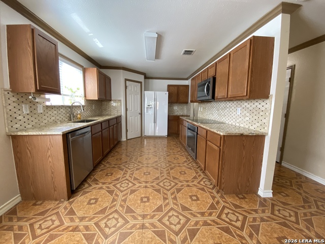 7940 Abbotts Pointe Property Photo 4