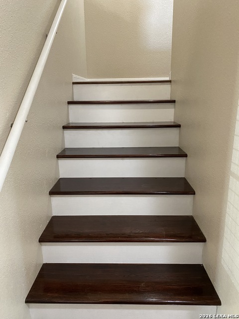 7940 Abbotts Pointe Property Photo 7