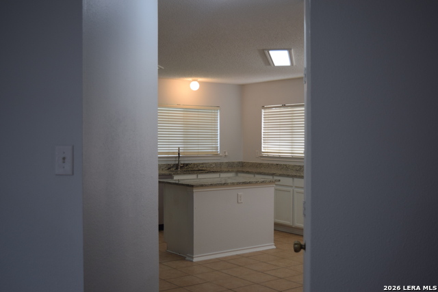 8026 Chestnut Manor Dr Property Photo 7