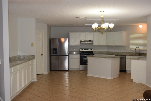8026 Chestnut Manor Dr Property Photo 10