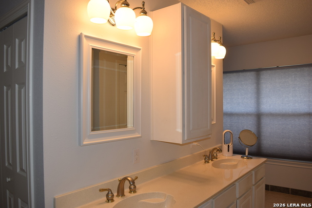 8026 Chestnut Manor Dr Property Photo 30