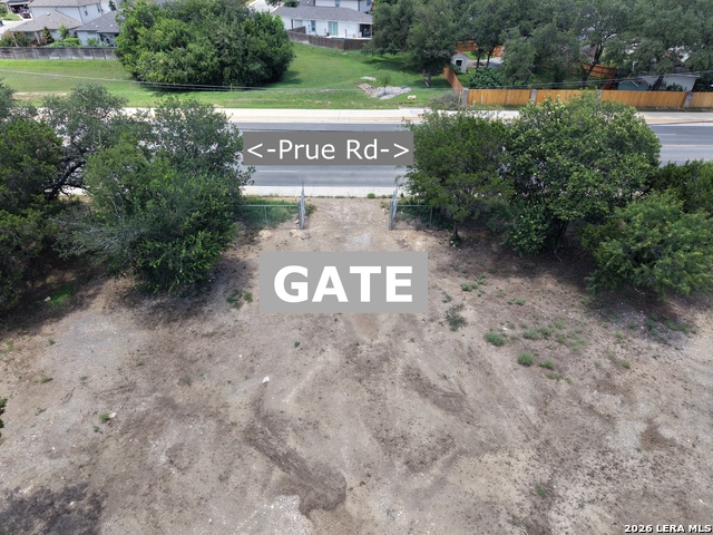 6300 Prue Rd Property Photo 4