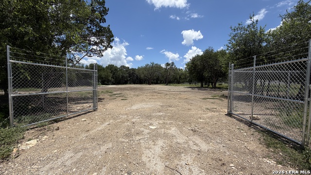 6300 Prue Rd Property Photo 6