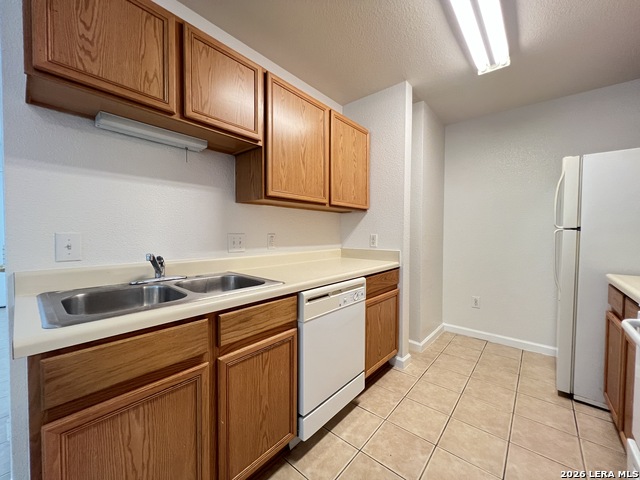 7302 Trail Xing Property Photo 6