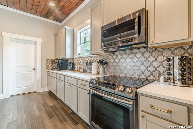 1022 Nolan Property Photo 4