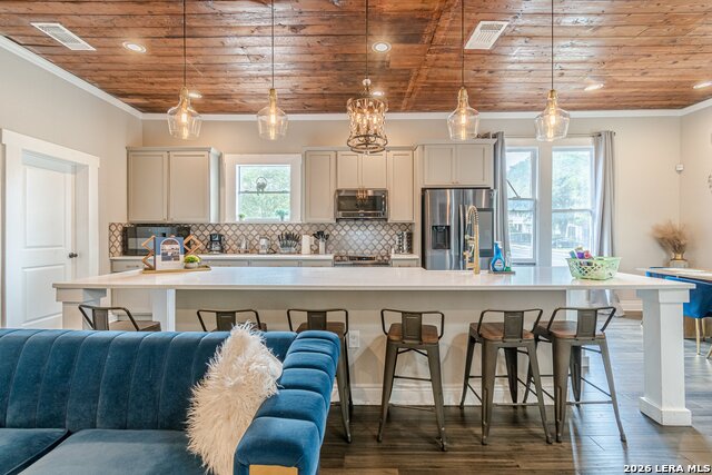 1022 Nolan Property Photo 8