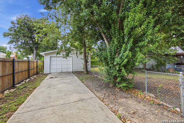 726 Avant Property Photo 21