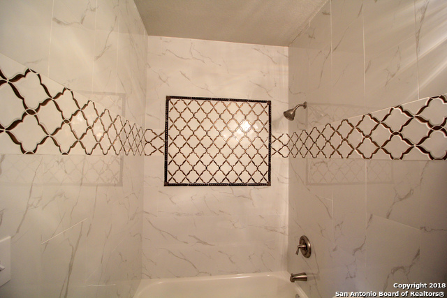 1138 Iowa St Property Photo 12