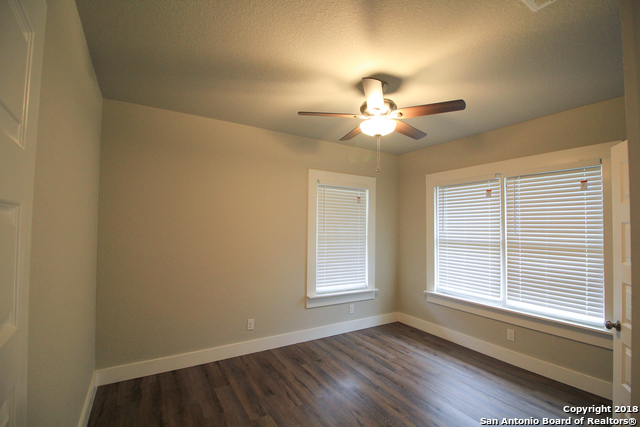 1138 Iowa St Property Photo 16