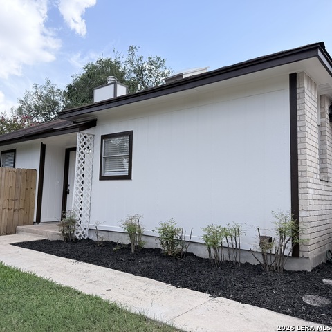 5754 Spring Night Property Photo 3