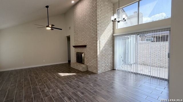 5754 Spring Night Property Photo 4