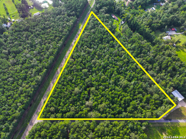 08 Fm 787 Property Photo 2