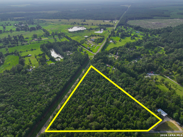 08 Fm 787 Property Photo 16