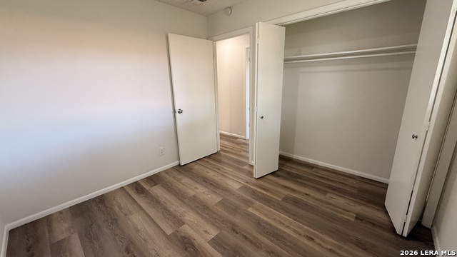 7418 Pipers Creek St Property Photo 5