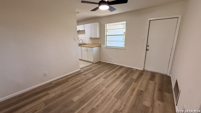 7418 Pipers Creek St Property Photo 13