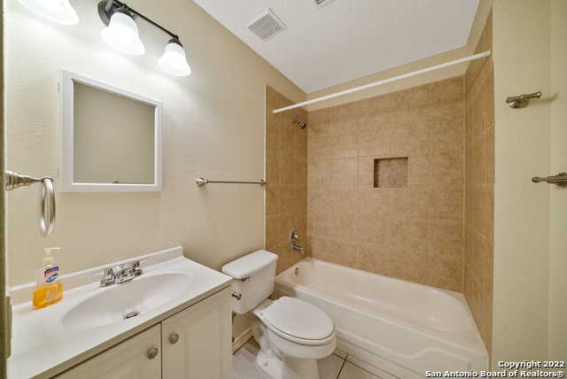 9643 Arcadia Crk Property Photo 15