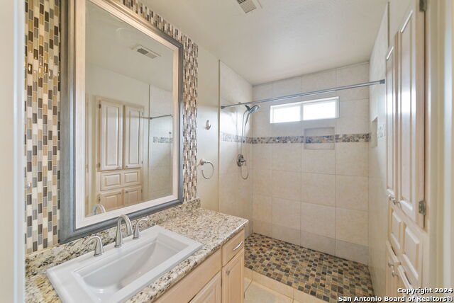 711 Arch Stone Property Photo 30