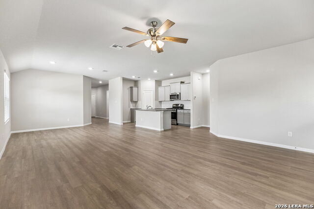 13131 Thyme Way Property Photo 11