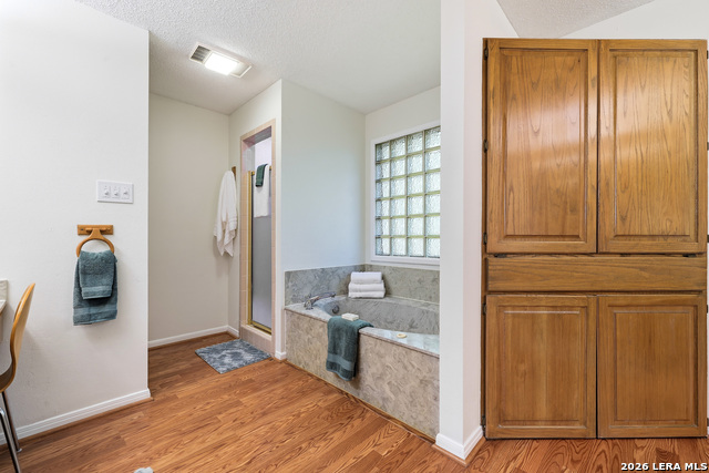 7443 Shady Hollow Ln Property Photo 23