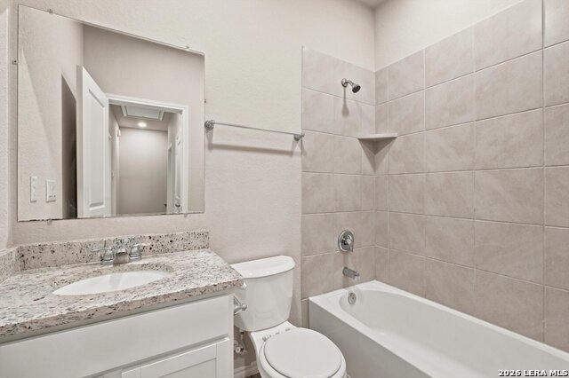 7226 Briar Pl Property Photo 14