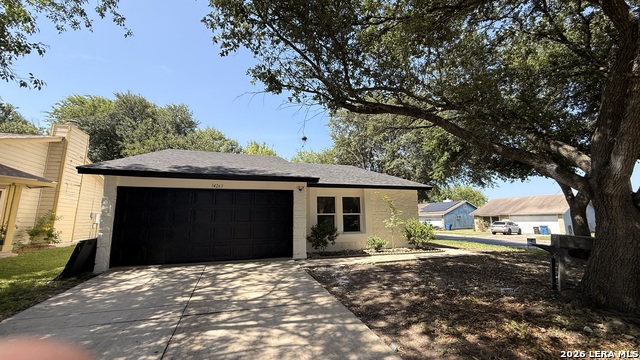 14263 Clover Property Photo 2