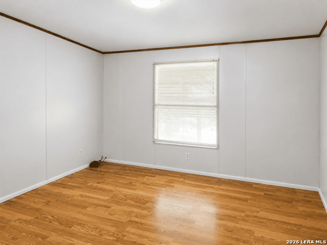 735 Horseshoe Track Property Photo 9