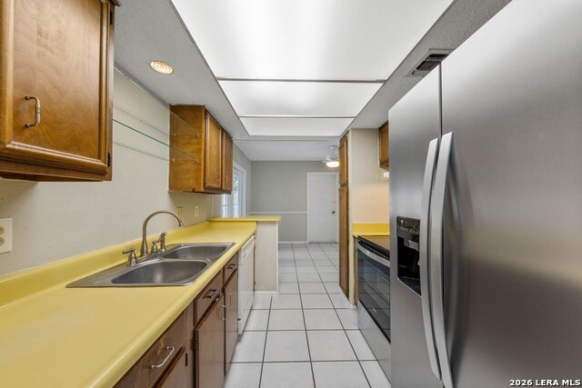 7422 Stonehouse Dr Property Photo 15