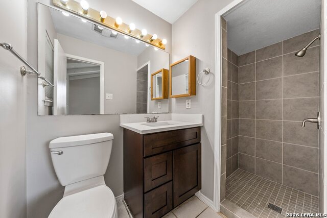 7422 Stonehouse Dr Property Photo 18