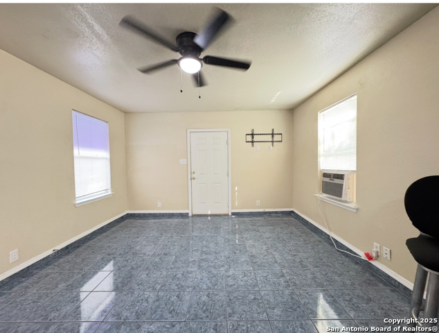 14424 Higgins Rd Property Photo 8