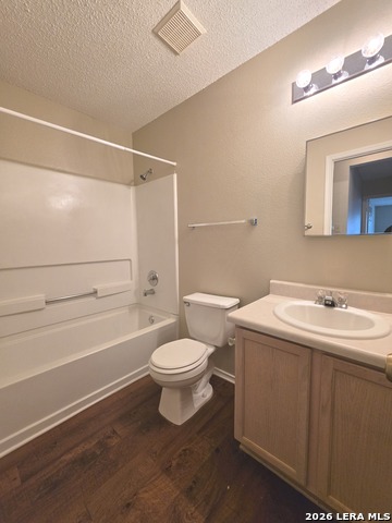 2303 Dalhart Pass Property Photo 12