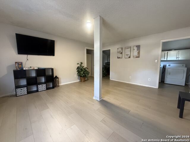 109 Bonham Property Photo 1
