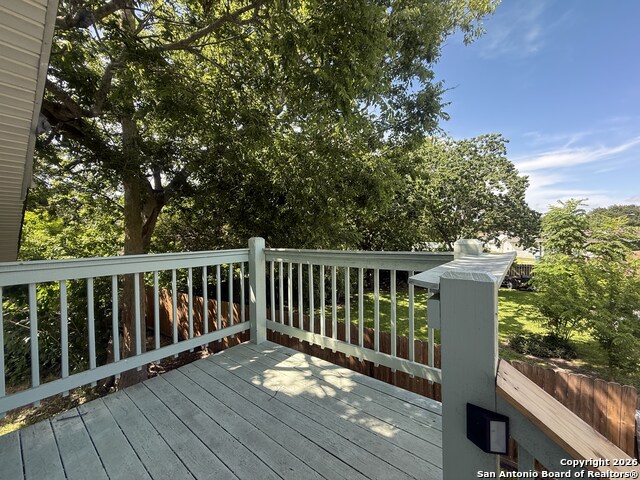 109 Bonham Property Photo 9