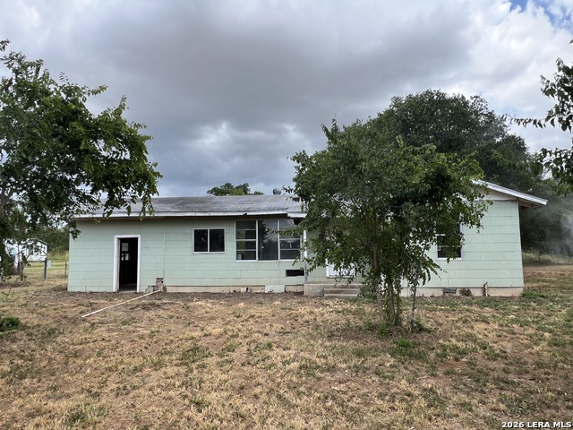 19930 Fm 463 Property Photo 1